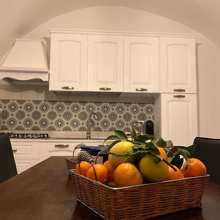Апартаменты Residenze San Martino - Casa Della Fucagna Бовино Экстерьер фото