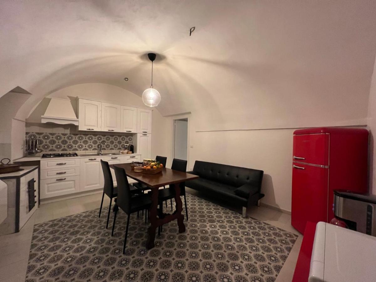 Апартаменты Residenze San Martino - Casa Della Fucagna Бовино Экстерьер фото