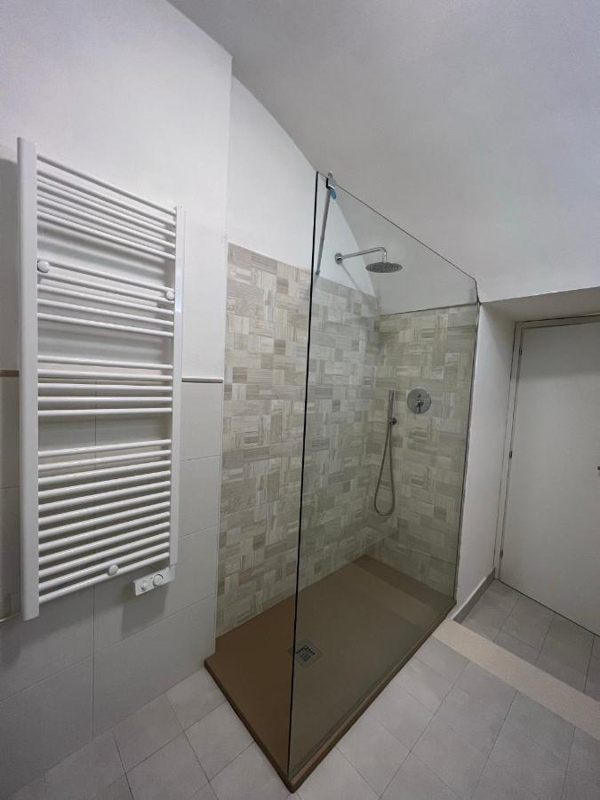 Апартаменты Residenze San Martino - Casa Della Fucagna Бовино Экстерьер фото